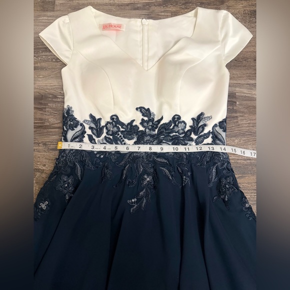 JJ’s House A-Line V-Neck Tea Length Satin Chiffon Mother Of The Bride Dress - Picture 6 of 9